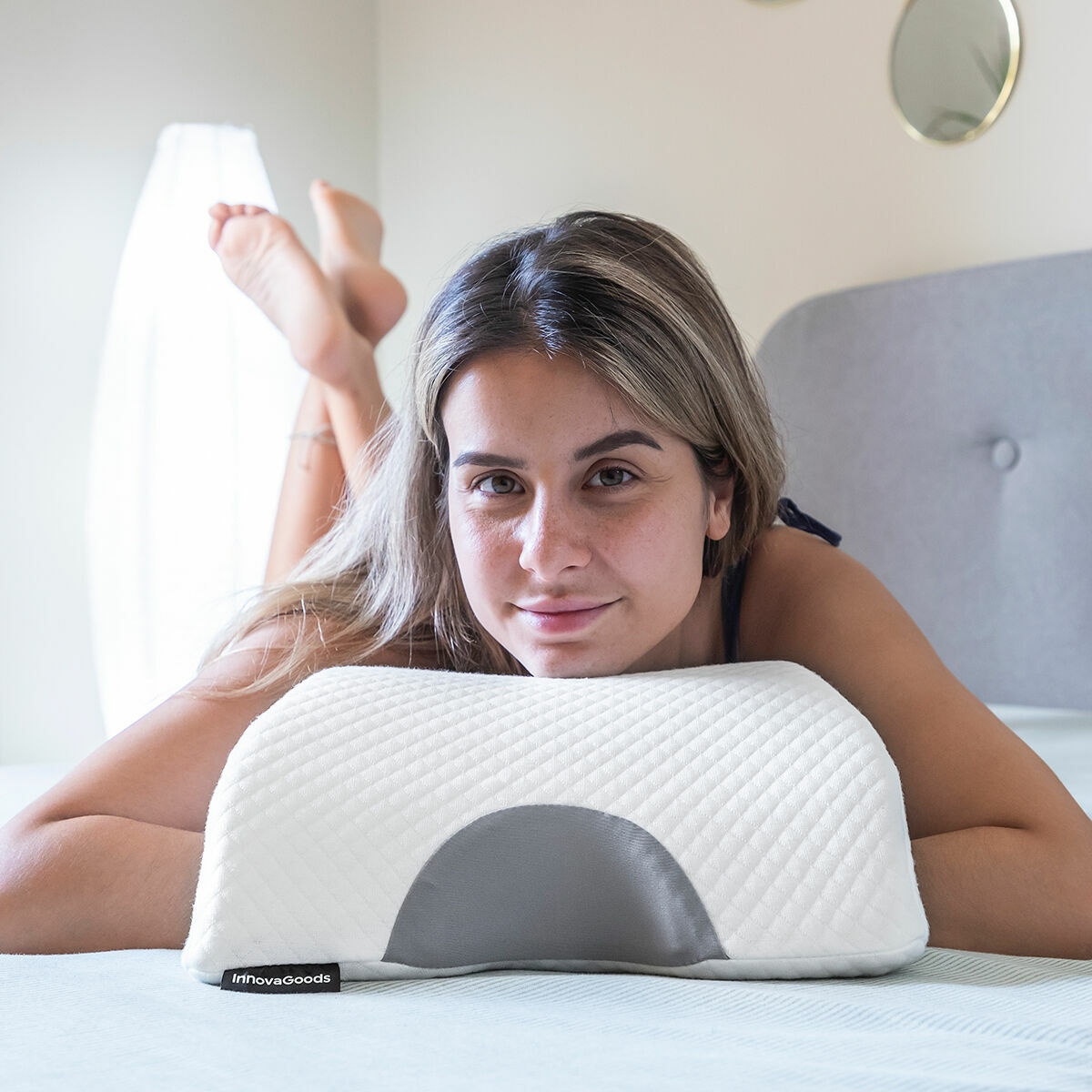 "INNOVADUO" – Almohada Cervical Viscoelástica para Parejas con Diseño Ergonómico
